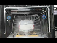 콜론 기술자가 태국에 KL360-2 모델의 자동 세차기를 설치하고 시운전했습니다!