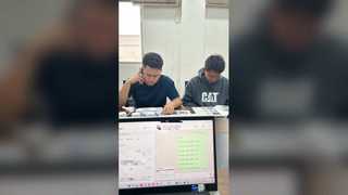 태국에서 온 고객들이 저희 회사를 방문해 온 것을 따뜻하게 환영합니다!