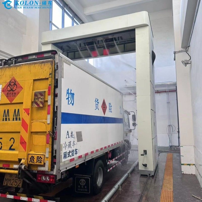 콜론 의료 차량 세탁 및 살균 통합 기계 물 절약 전기 버스 세탁 시스템